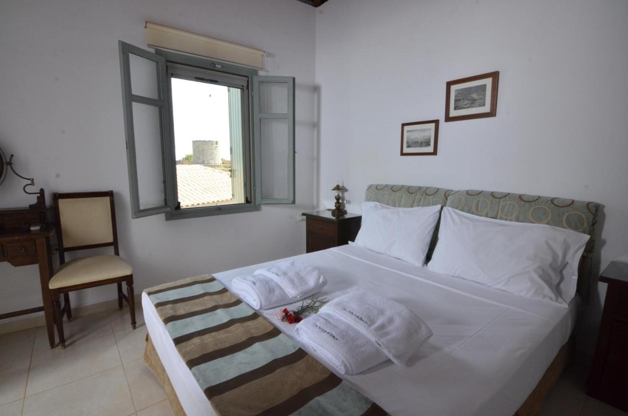 The Windmill Resort Mitata ภายนอก รูปภาพ